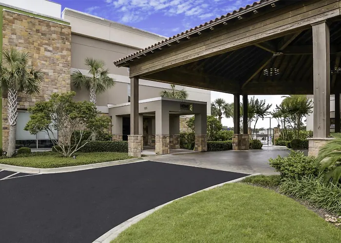 St. Simons Island Hotels with Indoor Pool | Dive into Comfort with 16 ...